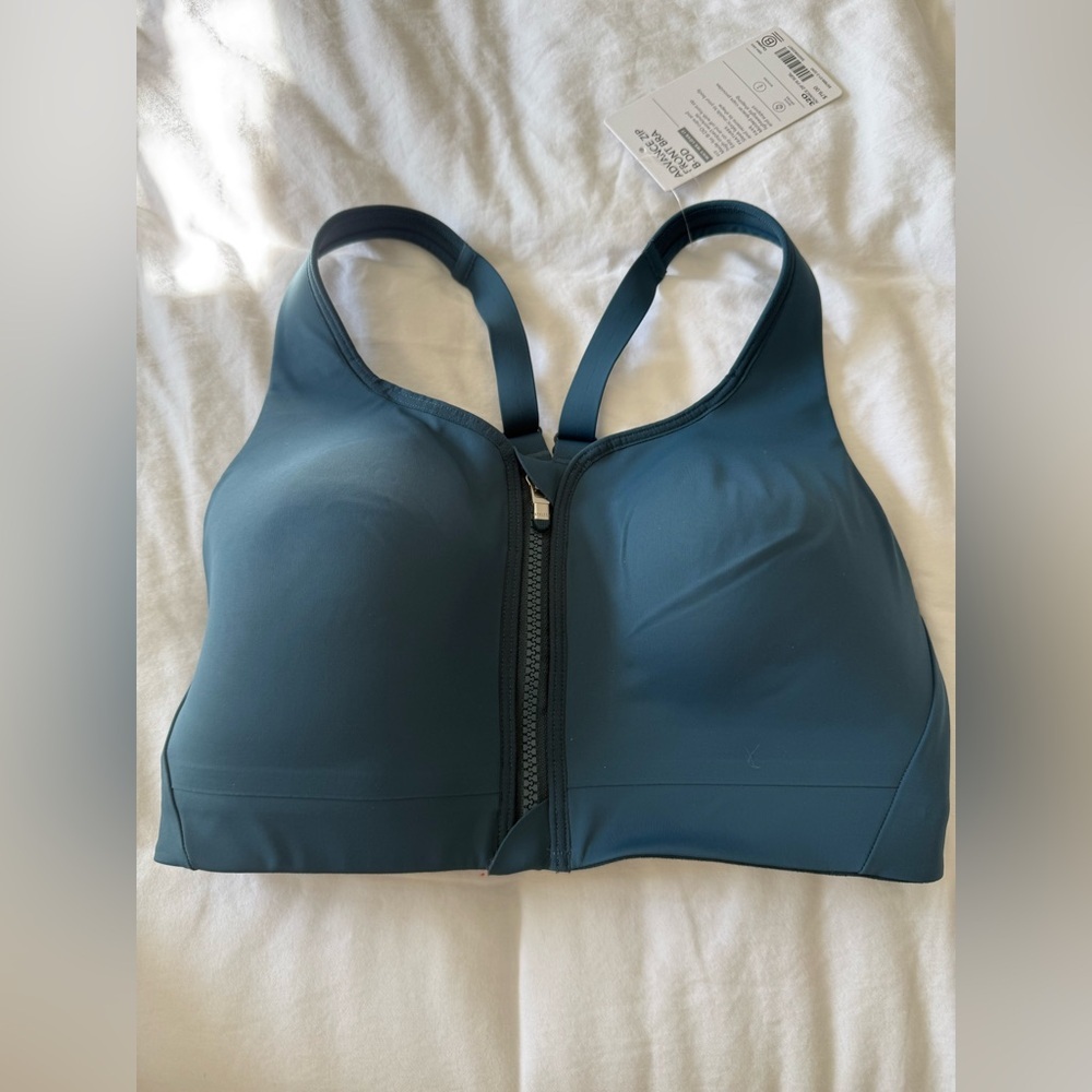 Athleta Advance Zip Front Sports Bra- NWT